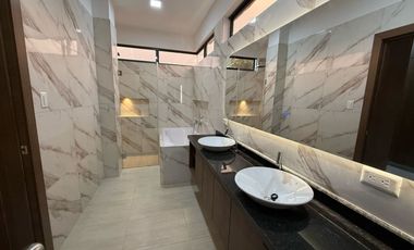 VENTA DE CASA EN CLUB PRIVADO CIUDAD CELESTE POR EL HOSPITAL SANTO DOMINGO