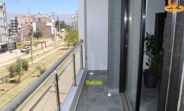 ALQUILO CASA ELEGANTE Y SEGURA EN HUANCAYO