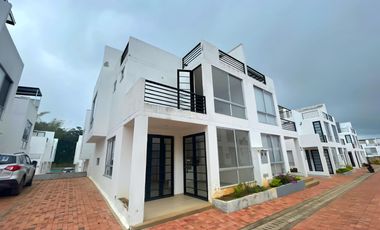 CASA EN VENTA EN LA MESA CUNDINAMARCA