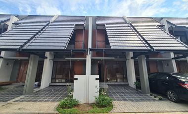 Disewakan Rumah Fleekhauz BSD City Tangerang Fully Furnished Murah Nyaman Siap Huni Lokasi Strategis