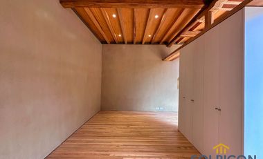 HERMOSA SUITE EN LA CALLELARGA