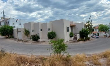 CASA EN RENTA RESIDENCIAL COLINAS DE SAN MIGUEL