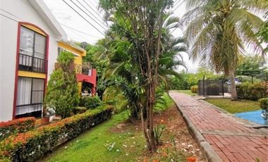 VENDO CASA GIRARDOT