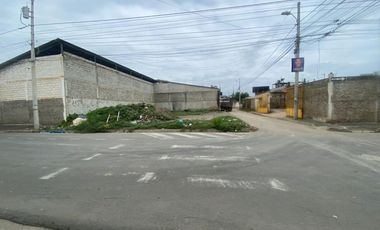 ALQUILER TERRENO  415  M2. ESQUINERO