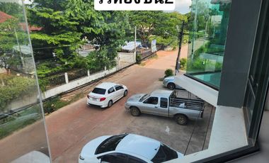 ถูกและคุ้มที่สุด!!  อาคารพาณิชย์  3 ชั้น ขนาดพื้นที่ 23 ตร.วา กว้าง 4.6เมตร ลึก 12 เมตร  หลังตลาดเทิดไท ตาลคู่  โคราช เหมาะค้าขายและอยู่อาศัย ด้วยการอ