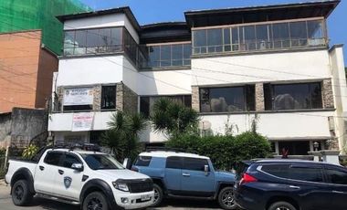 Residential Building For Sale in Greenwater Village Baguio City