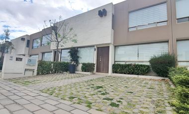 Casaen venta en Residencial Lomas Virreyes en Calimaya, SAn Andrés Ocotlán en calle de Indias # 7B