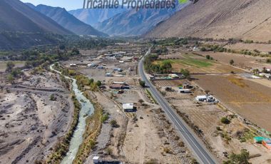 Venta de parcela con cabaña, orilla de rio, electricidad, a 10 minutos de Vicuña. $87 millones