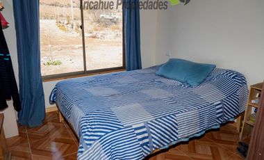 Venta de parcela con cabaña, orilla de rio, electricidad, a 10 minutos de Vicuña. $87 millones