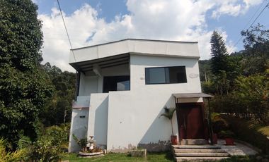 VENTA DE CASA FINCA LA TABLAZA, LA ESTRELLA