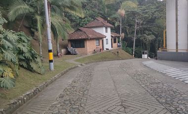 VENTA DE CASA FINCA LA TABLAZA, LA ESTRELLA