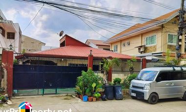 rush for sale bungalow house in banilad mandue cebu