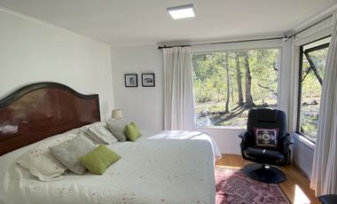 Se vende maravillosa Casa de ensueño con vista al volcán , sector Huincacara