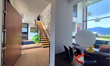 Casa Campestre en Venta en La Calera