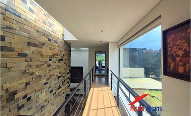 Casa Campestre en Venta en La Calera