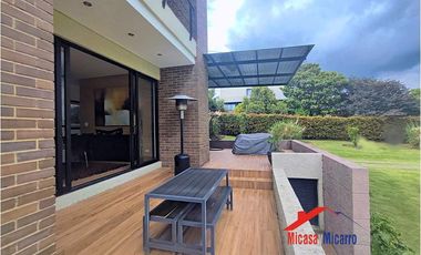 Casa Campestre en Venta en La Calera