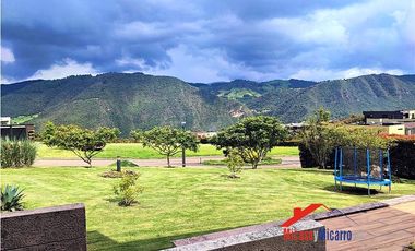 Casa Campestre en Venta en La Calera