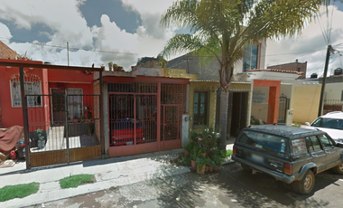 AF VENTA DE CASA EN RECUPERACION HIPOTECARIA EN MEXIQUITO, ARANDAS, JALISCO, MEXICO.