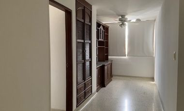 LINDO Y COMODO APARTAMENTO. EXCELENTE UBICACION