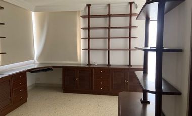 LINDO Y COMODO APARTAMENTO. EXCELENTE UBICACION