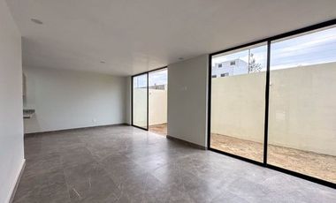 Casa en Venta nueva en Solares