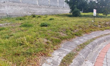 Terreno en venta en urbanización sector Ruta Viva Tumbaco Ecuador