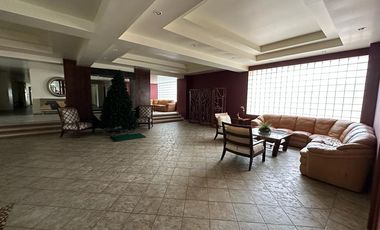 En venta amplio y lujoso departamento en Chipipe, Salinas primera linea de playa