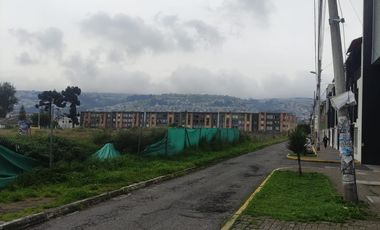 Arriendo de terreno de 11,620 m2 en la avenida Quitumbe Ñan cerca a la plataforma gubernamental del sur