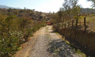 SE VENDE PARCELA CON 2 CASAS HERMOSA VISTA