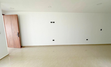 VENTA DE CASA EN CASTILLOTLA