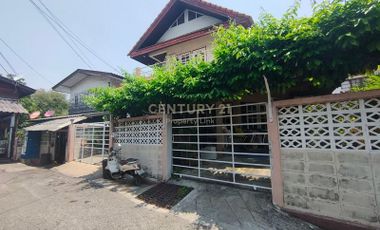 Urgent sale!! 2 story detached house, discover the width of Soi Watthananiwet - Sutthisan/50-HH-67043