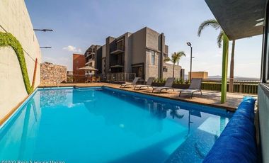 Loma Dorada, VENTA - Penthouse de 2 pisos, 4 recamaras, amenidades