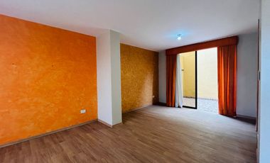 VENTA CASA TRES PISOS SECTOR COLEGIO EINSTEIN
