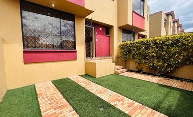 VENTA CASA TRES PISOS SECTOR COLEGIO EINSTEIN
