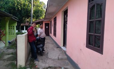 Kostan 9 Pintu Akses Mobil Dekat Universitas Falatehan