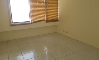 Departamento de venta en Lomas de Urdesa