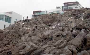 CON UNA VISTA MARAVILLOSA Y EN PRIMERA FILA. SE VENDE TERRENO EN EL KM 124.5