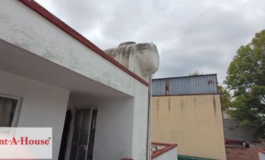 Venta de casa en Ignacio Allende, Claveria Azcapotzalco, CDMX 24-1792MCE