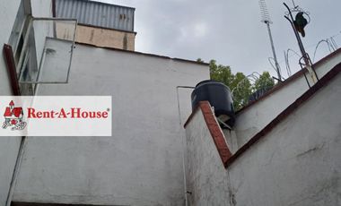 Venta de casa en Ignacio Allende, Claveria Azcapotzalco, CDMX 24-1792MCE