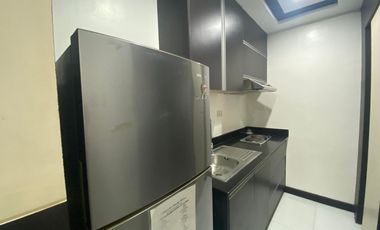 RUSH SALE! FURNISHED STUDIO UNIT IN ROBINLAND RESIDENCES. JUST A WALKING DISTANCE TO CEBU DOCTOR'S UNIVERSITY-MANDAUE, CEBU.