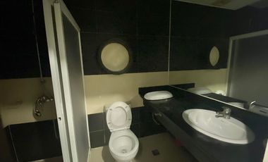 RUSH SALE! FURNISHED STUDIO UNIT IN ROBINLAND RESIDENCES. JUST A WALKING DISTANCE TO CEBU DOCTOR'S UNIVERSITY-MANDAUE, CEBU.