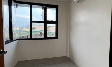 🏡 Your Dream Home Awaits! Townhouse for Sale in Brgy Vergara, Mandaluyong City | Ideal Location, Flood-Free, Peaceful | 3-Storey, Semi-Furnished | 3-4 Bedrooms, 2 Parking Spaces | Near Brgy Hall, Makati-Mandaluyong Bridge, City Hall, and Edsa