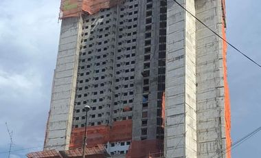 50% discount Rush Pasalo  Condominium in Malate manila near LRT Quirino, De la salle university 