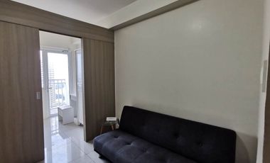 BREEZE33XX: For Rent Fully Furnished 1BR with Balcony in Breeze Residences Pasay