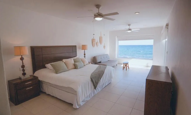 Increíble casa frente al mar Caribe en Puerto Aventuras