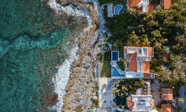 Increíble casa frente al mar Caribe en Puerto Aventuras