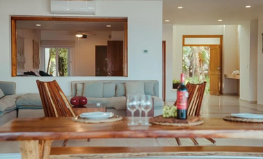 Increíble casa frente al mar Caribe en Puerto Aventuras