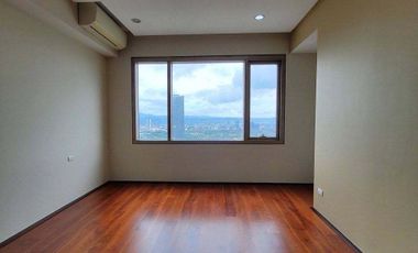High Floor Two bedroom corner unit for Sale in Viridian at Greenhills San Juan City