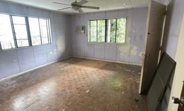 7BR House and Lot for Rent at White Plains, Quezon City