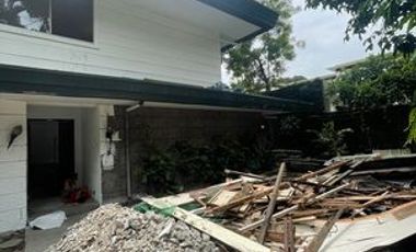 7BR House and Lot for Rent at White Plains, Quezon City